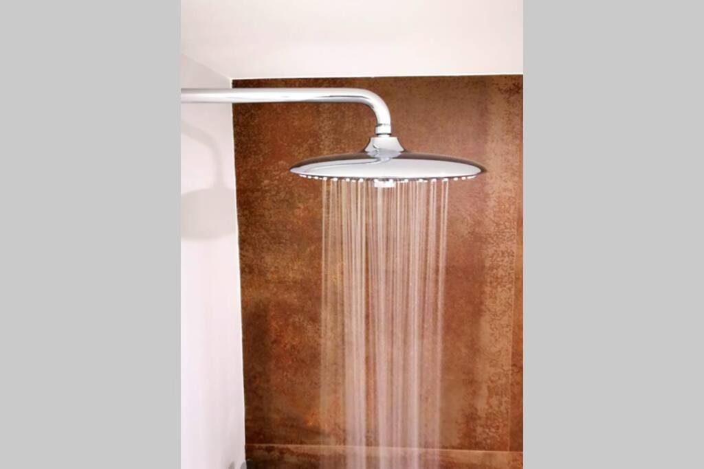 Apartment 188 Avenue, Centro *