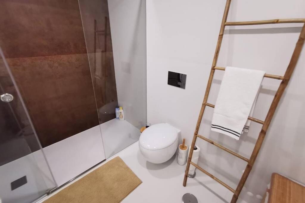 188 Avenue, Centro Apartment